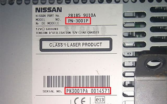 Nissan magnetolos etiketė ir serijos numerio pavyzdys 6